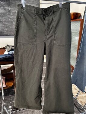 a.n.a ANKLE WIDE LEG Olive pants (24 inseam) Size 14  FANTASTIC CONDITION